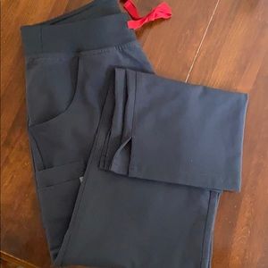 FIGS Charcoal Small Petite KADE Cargo scrub pants